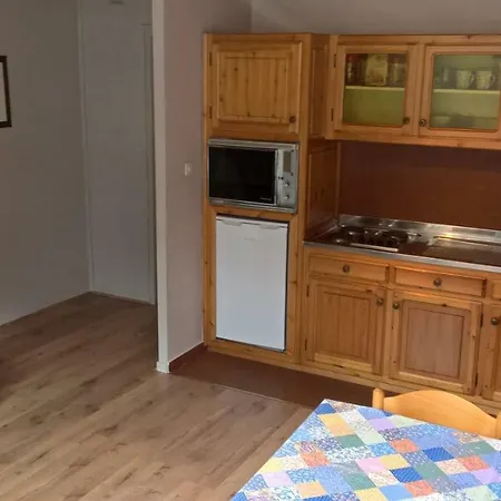 Apartman Outa *